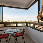Renovated Close To Yumbo